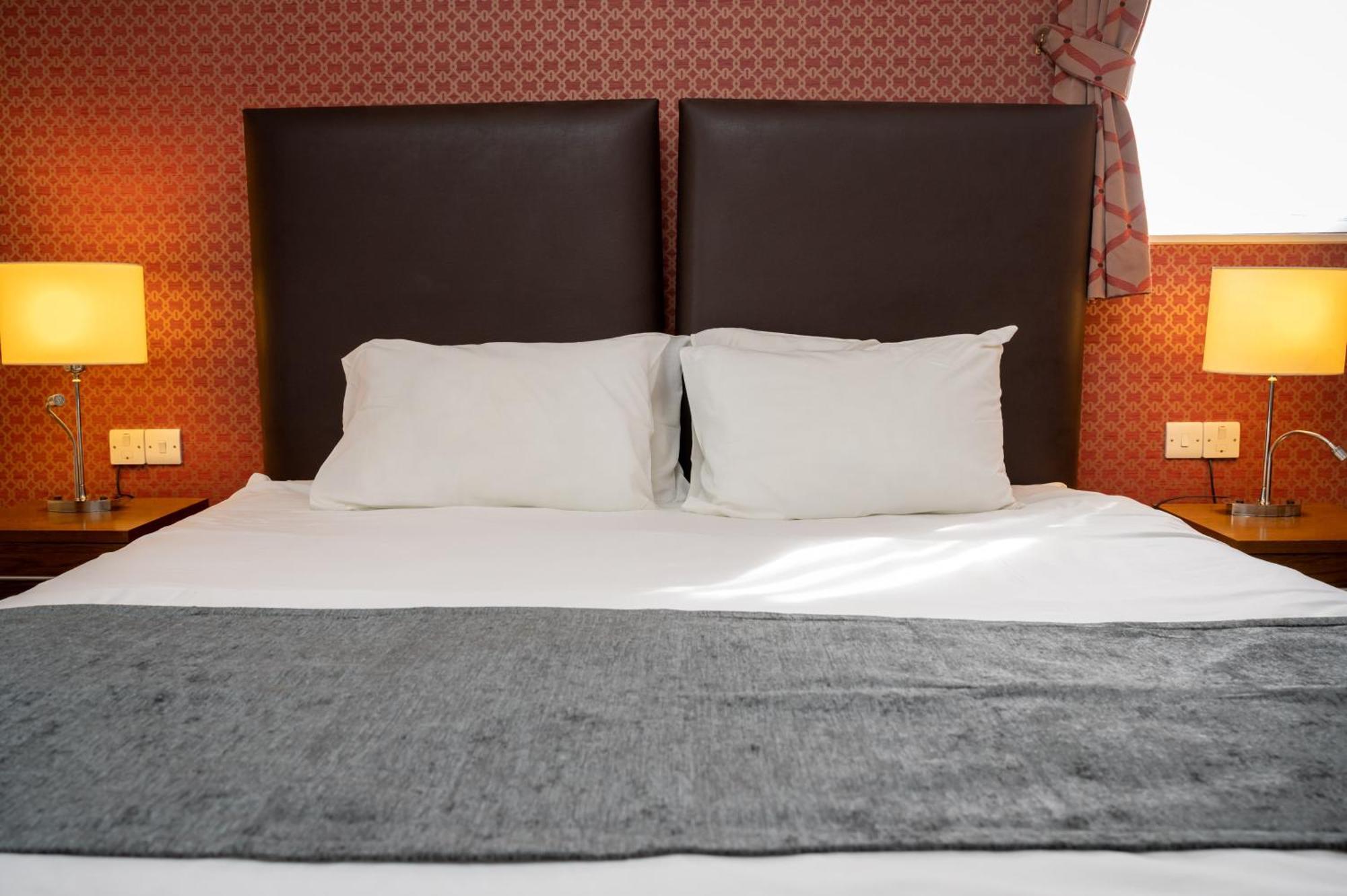 Hampton Hotel By Greene King Inns Edinburgh Bagian luar foto